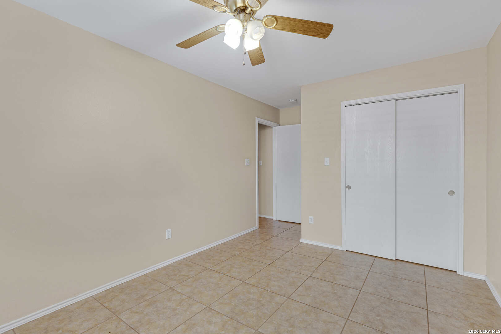 8819 Burgandy, San Antonio, TX 78240