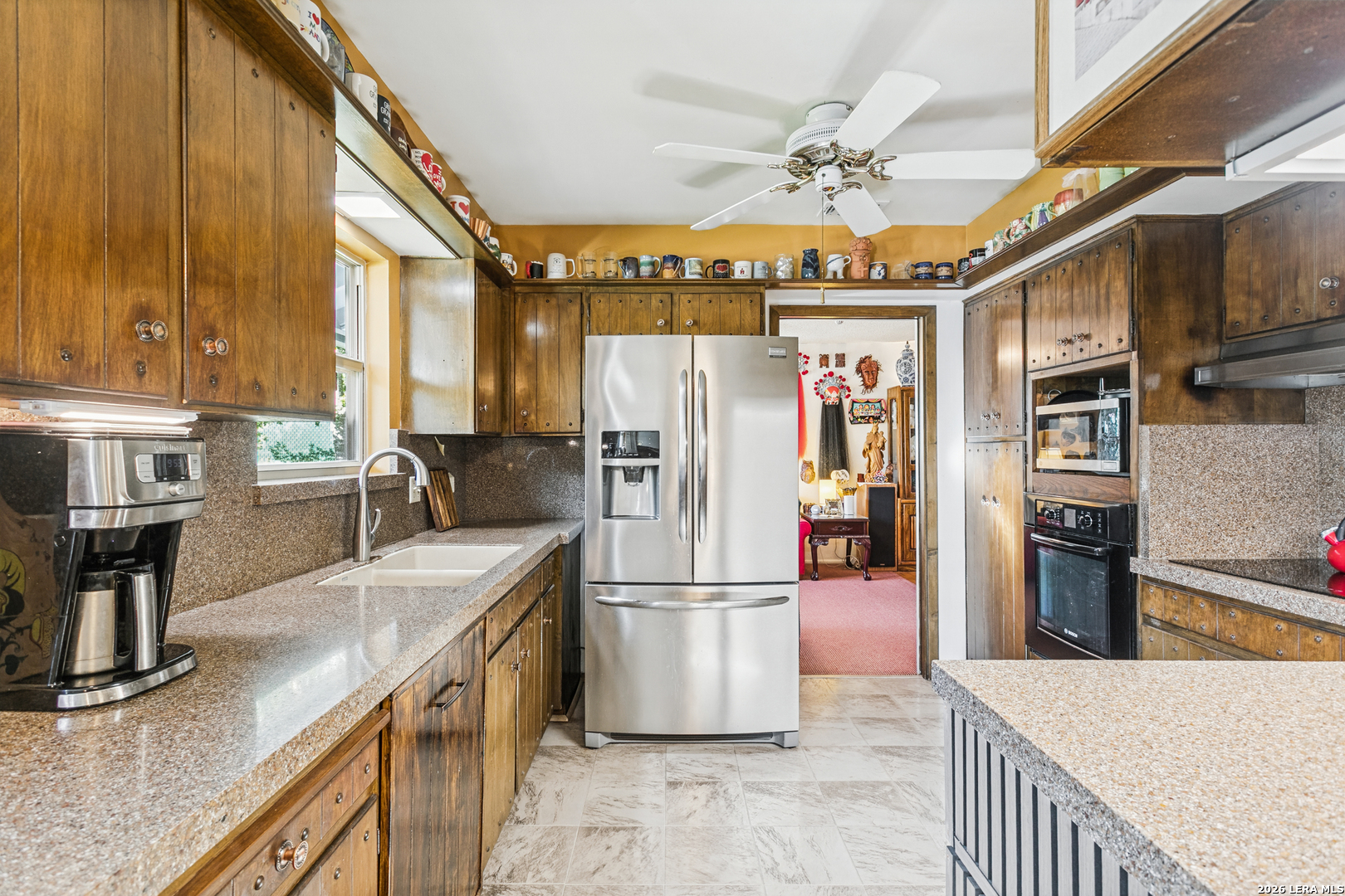 3022 KNIGHT ROBIN DR, San Antonio, TX 78209