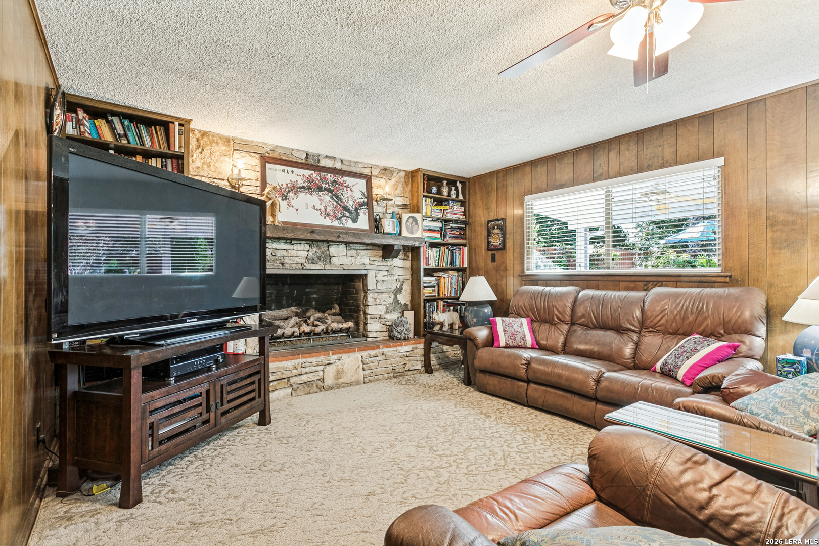 3022 KNIGHT ROBIN DR, San Antonio, TX 78209