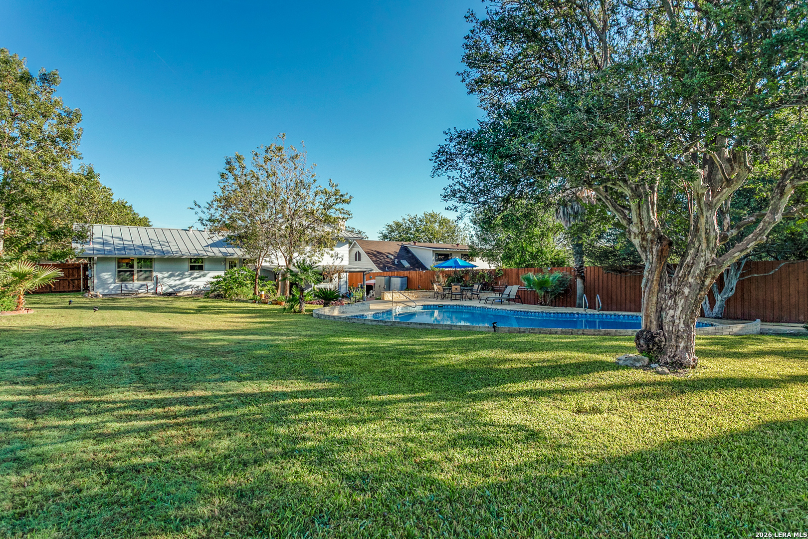 3022 KNIGHT ROBIN DR, San Antonio, TX 78209