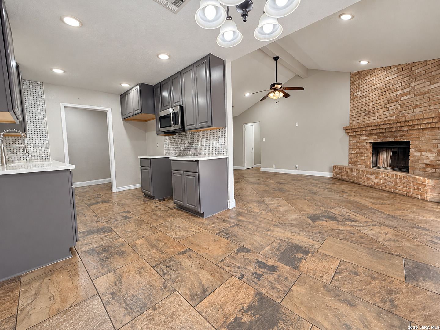 9734 Hidden Ledge, San Antonio, TX 78250