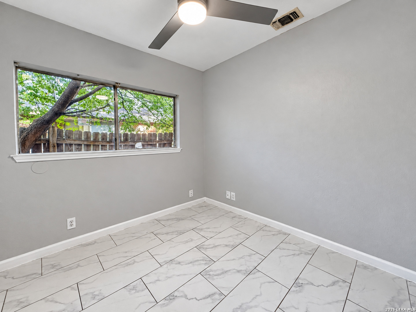 9734 Hidden Ledge, San Antonio, TX 78250