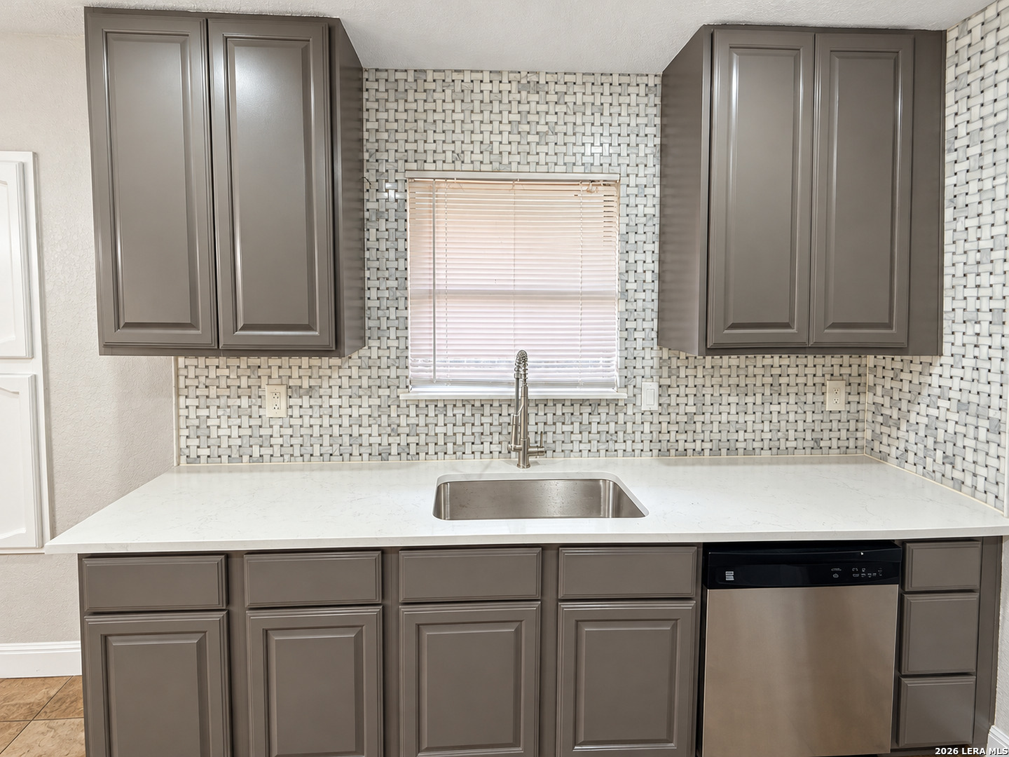 9734 Hidden Ledge, San Antonio, TX 78250