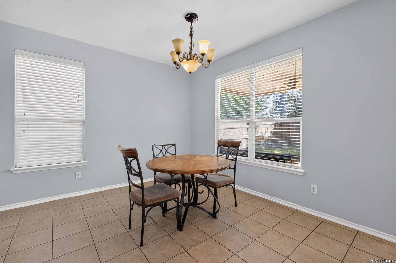 6243 OZONA ML, San Antonio, TX 78253