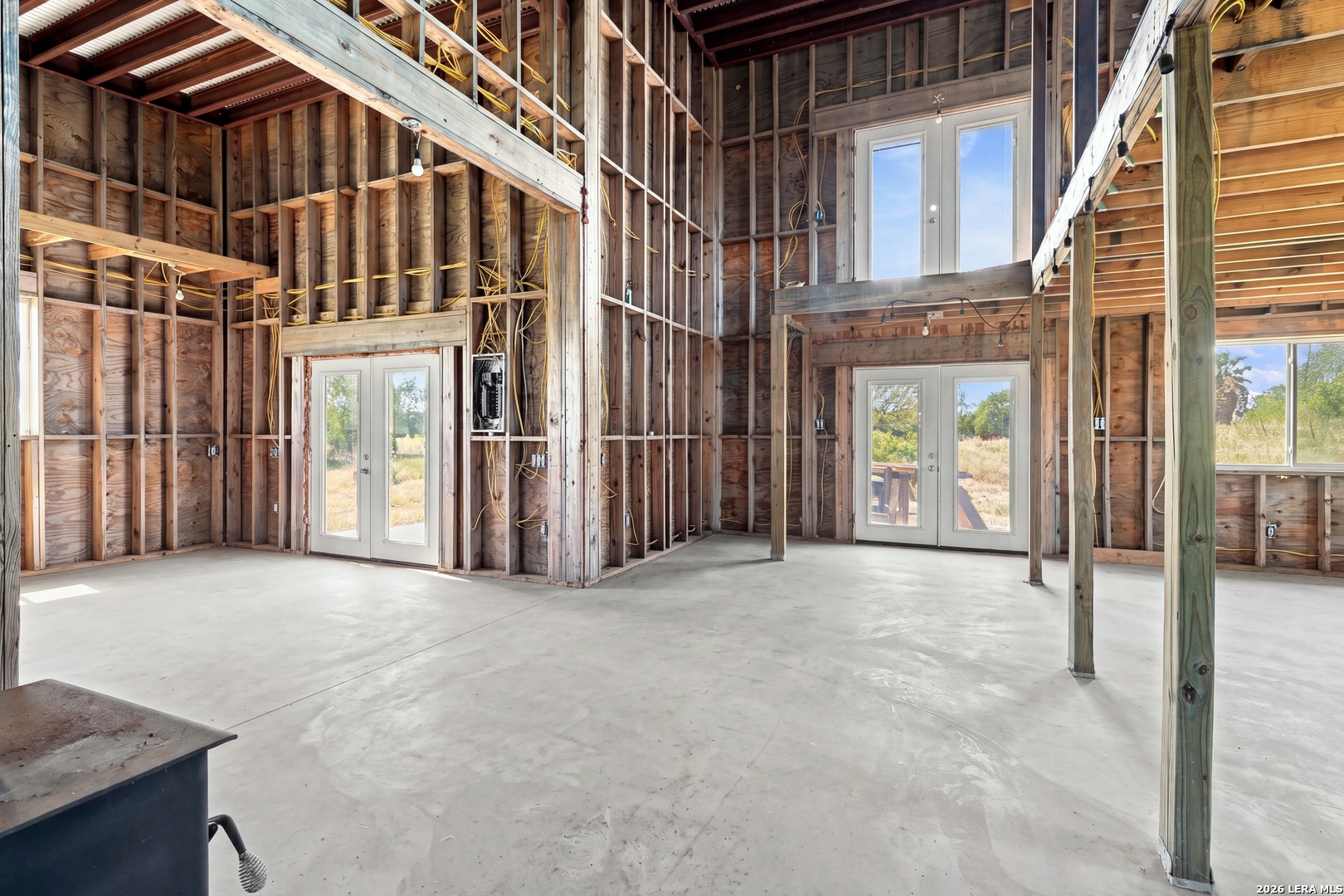 4122 W Fm 476, Poteet, TX 78065