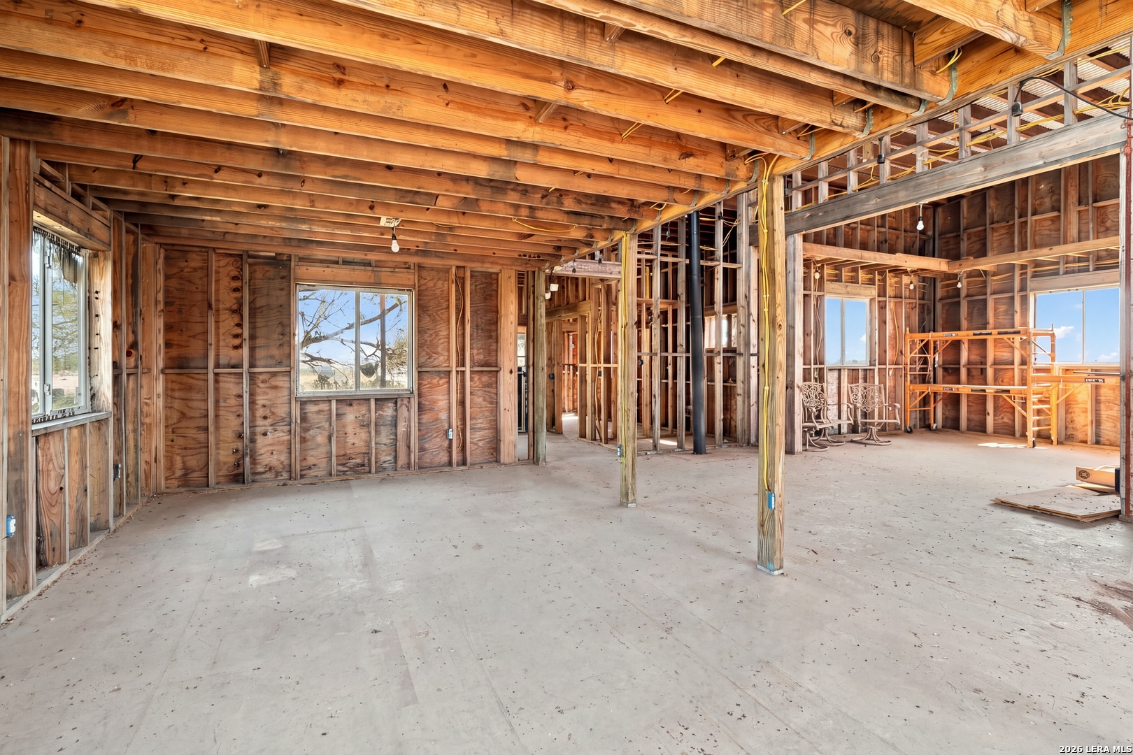 4122 W Fm 476, Poteet, TX 78065