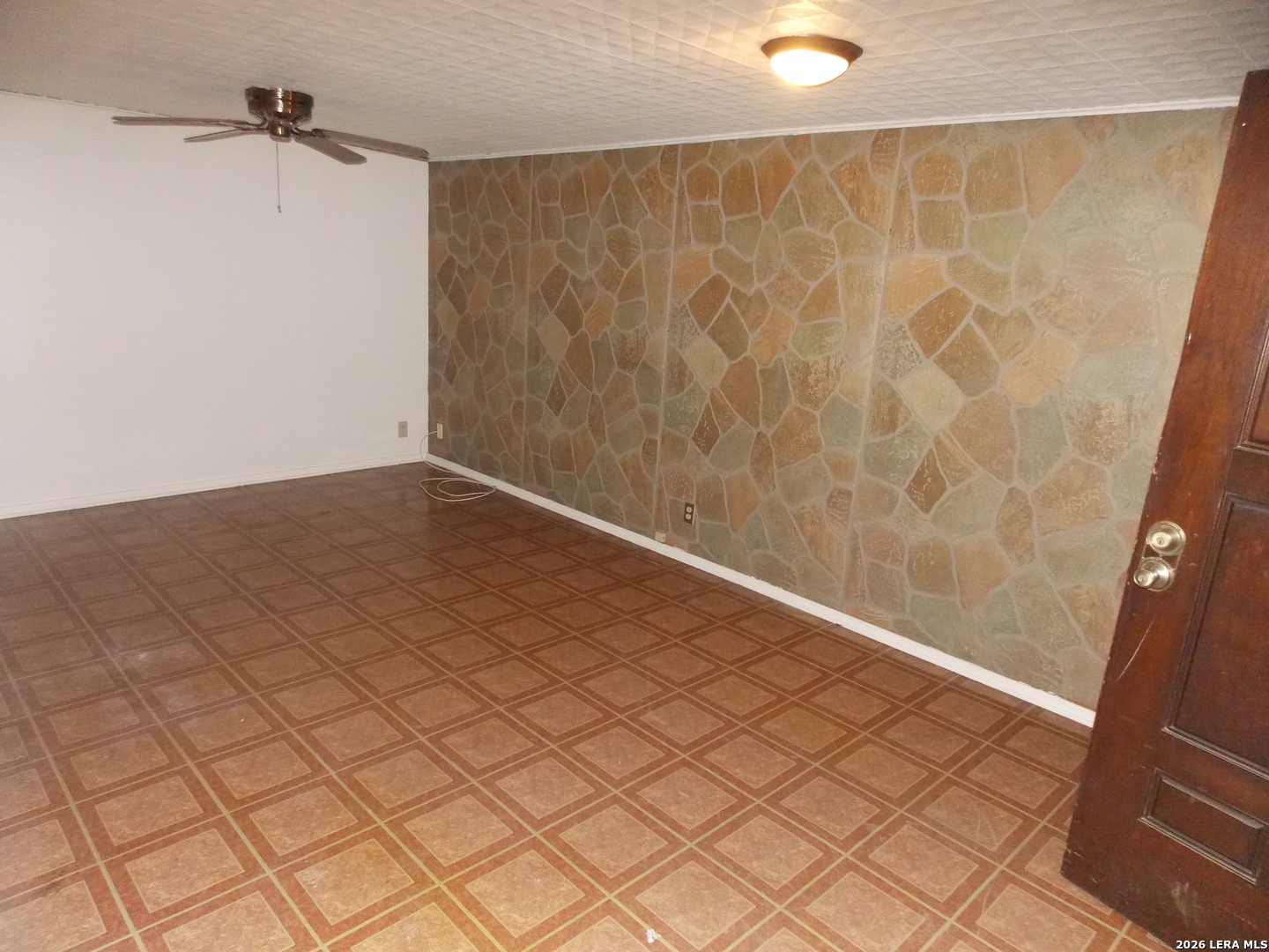 526 W ACADEMY ST, San Antonio, TX 78226