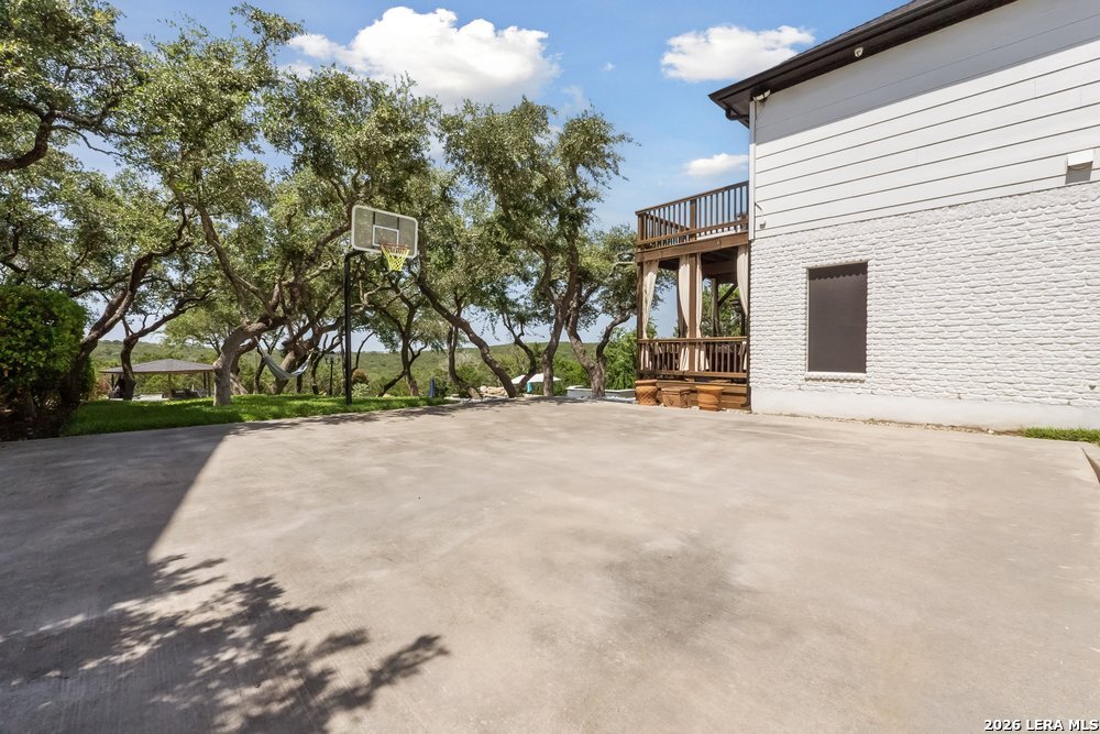 16850 Mossford, San Antonio, TX 78255