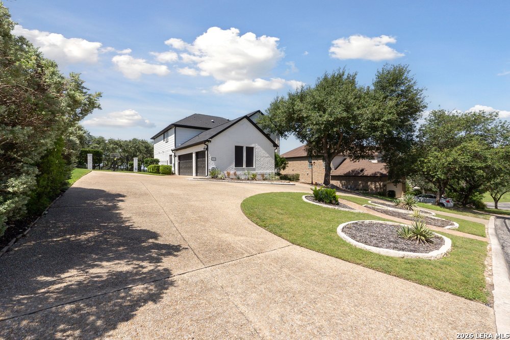 16850 Mossford, San Antonio, TX 78255