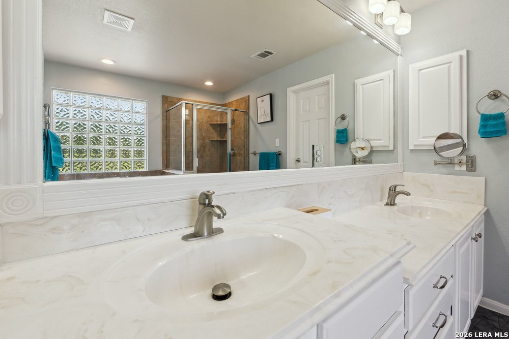 16850 Mossford, San Antonio, TX 78255