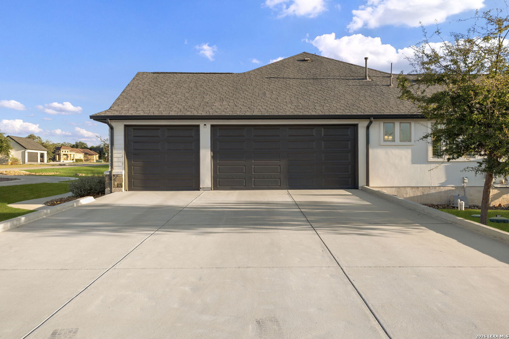 Oversized Garage