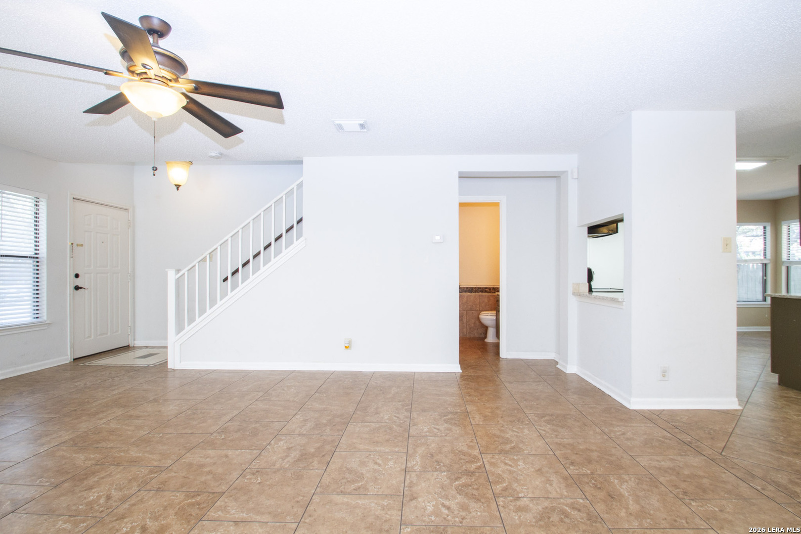 17515 EMERALD CANYON DR, San Antonio, TX 78232
