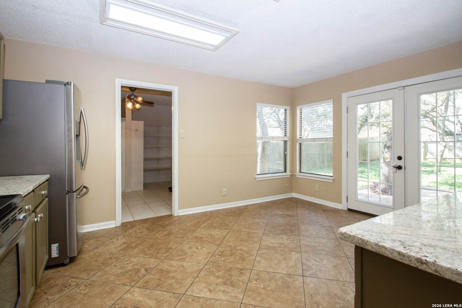 17515 EMERALD CANYON DR, San Antonio, TX 78232