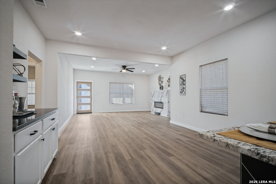 1149 E Highland Blvd, San Antonio, TX 78210