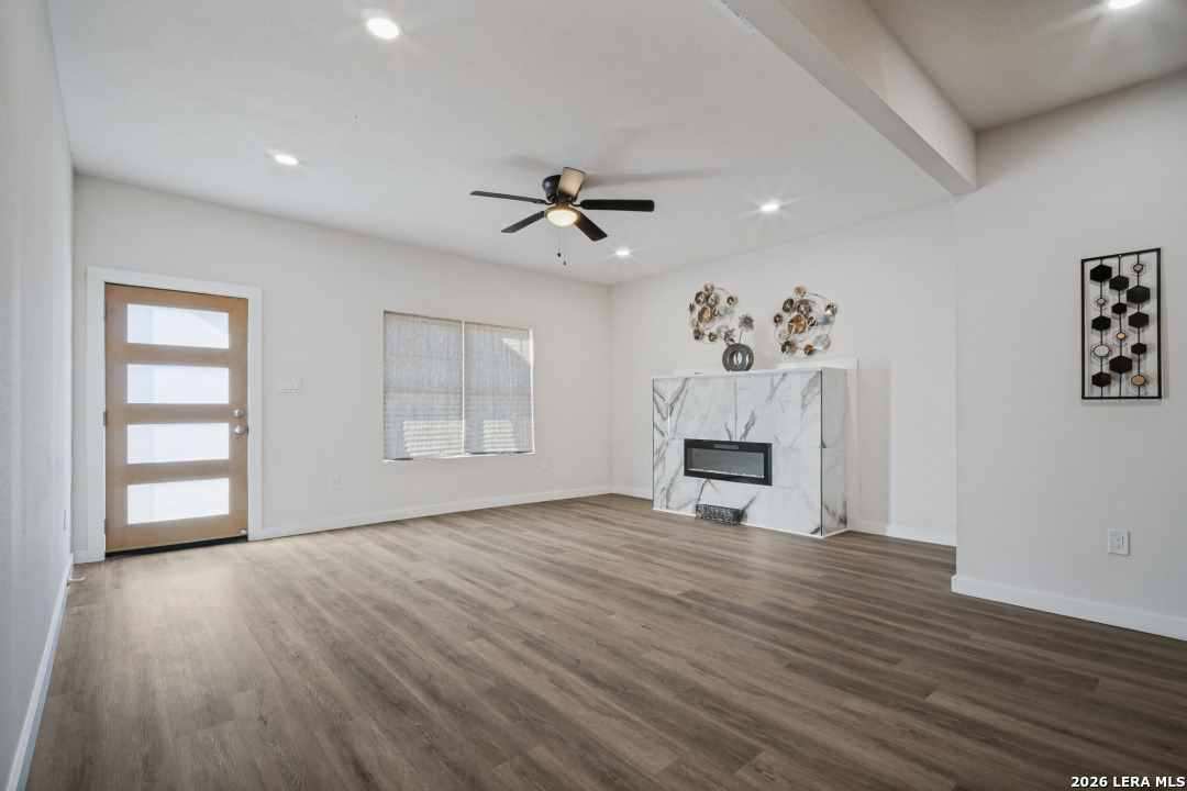 1149 E Highland Blvd, San Antonio, TX 78210