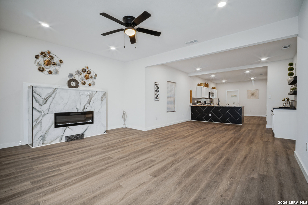 1149 E Highland Blvd, San Antonio, TX 78210