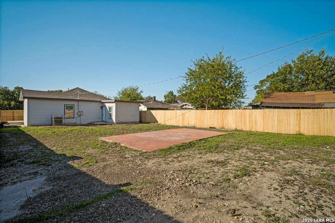 1149 E Highland Blvd, San Antonio, TX 78210