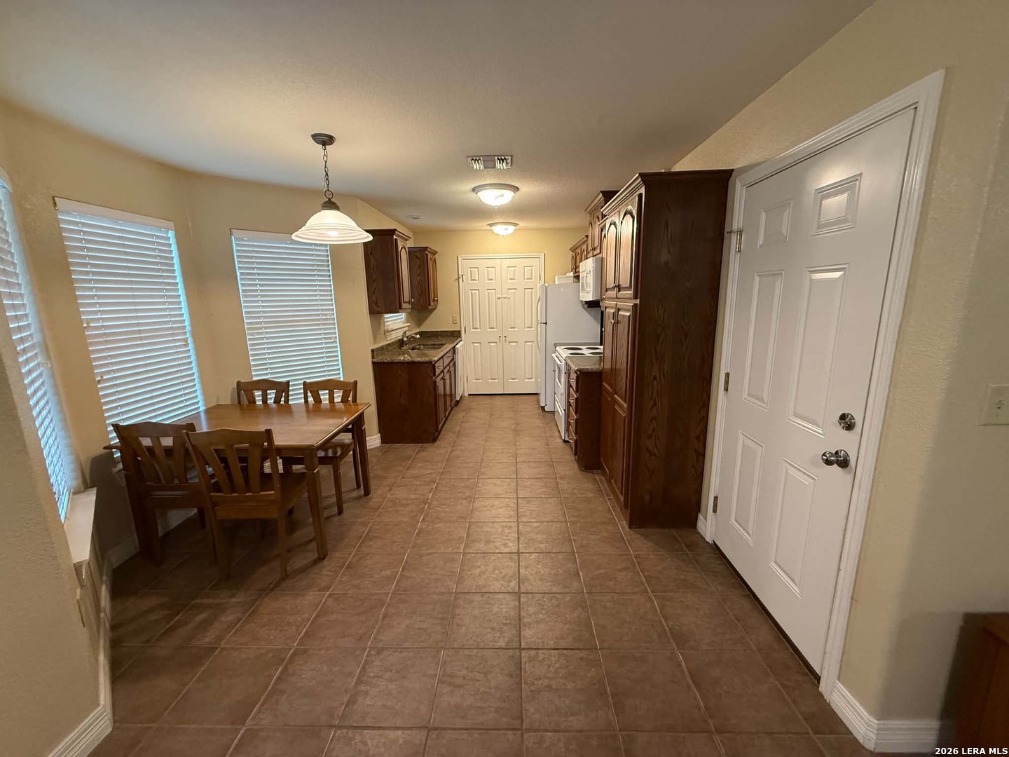 529 QUAIL CREEK DR, Del Rio, TX 78840