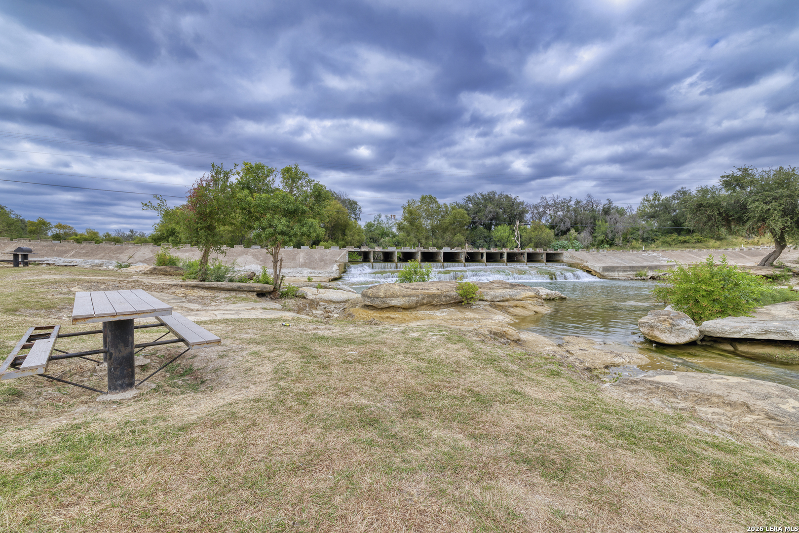 2421 FM 582, Crystal City, TX 78839