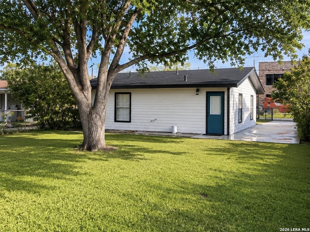 275 WAHRMUND CT, San Antonio, TX 78223
