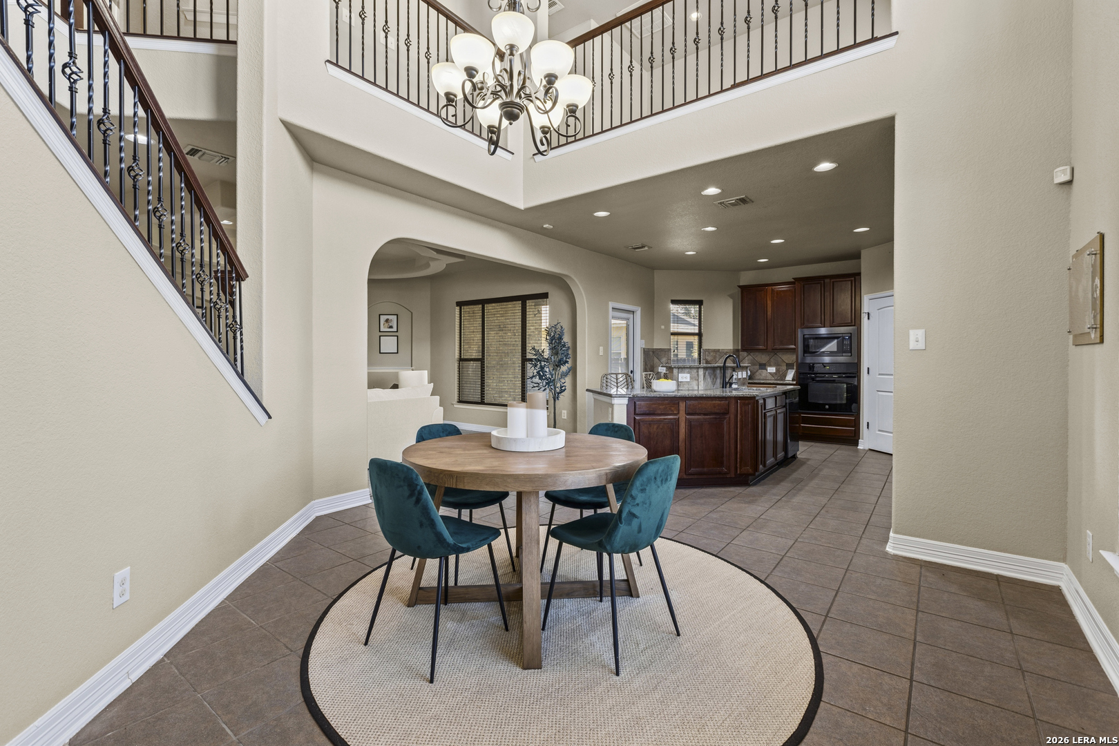 9814 ROSTOCK LN, Helotes, TX 78023