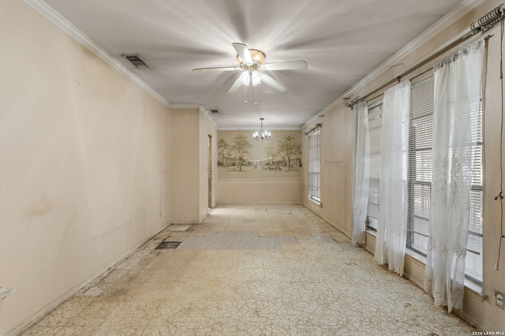 8630 Bravo Valley Street, San Antonio, TX 78227