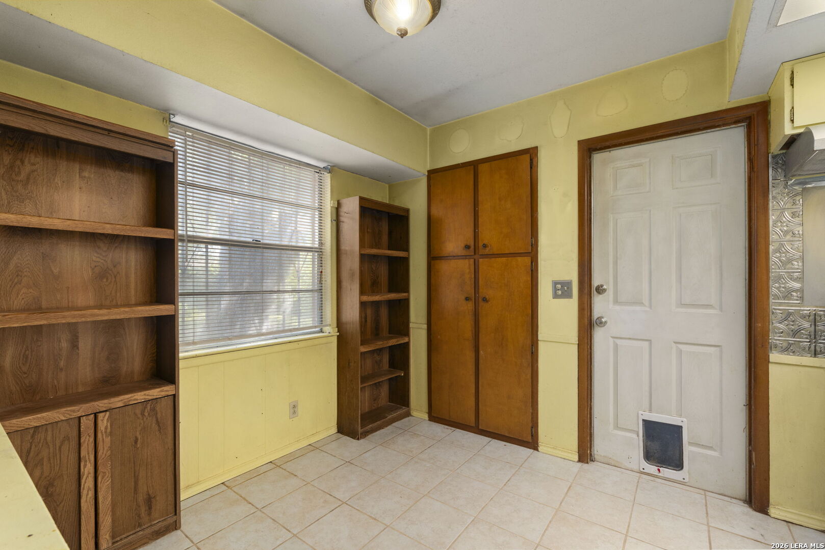 8630 Bravo Valley Street, San Antonio, TX 78227