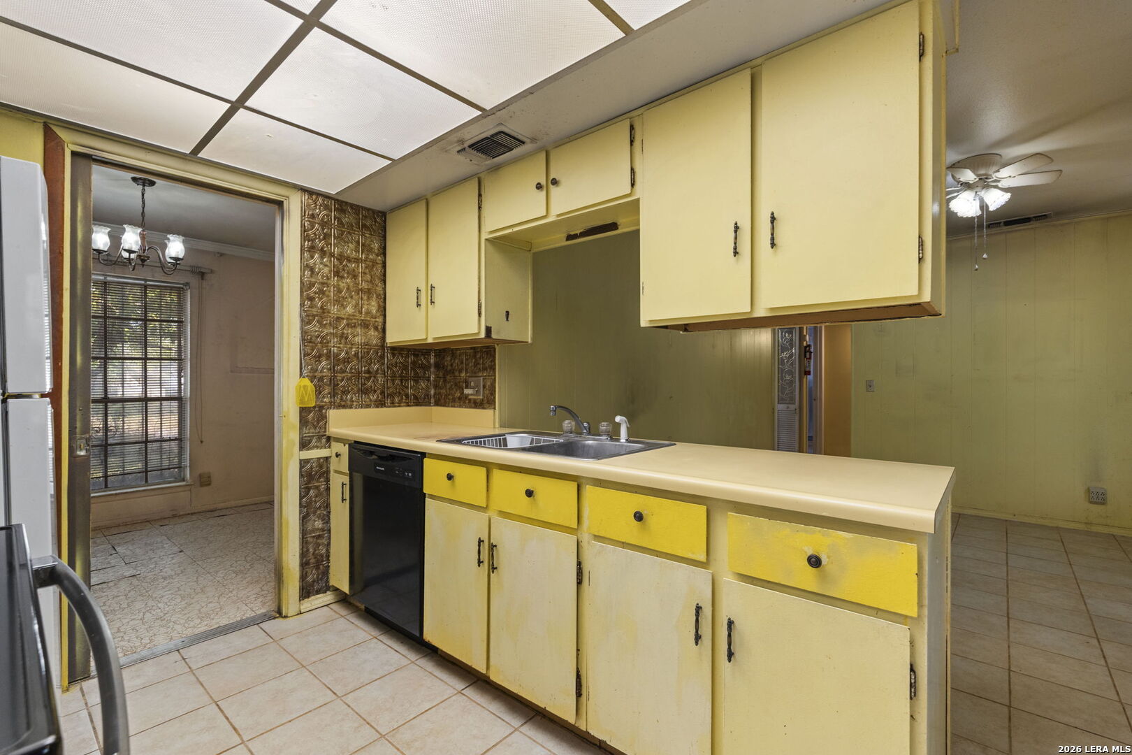8630 Bravo Valley Street, San Antonio, TX 78227