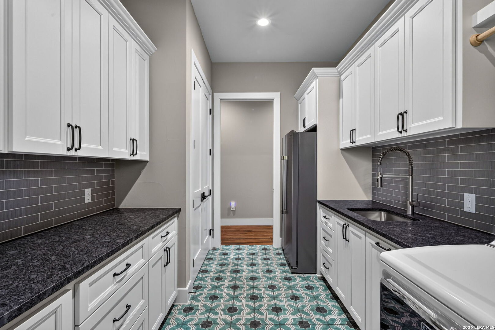 510 County Road 336, Charlotte, TX 78011