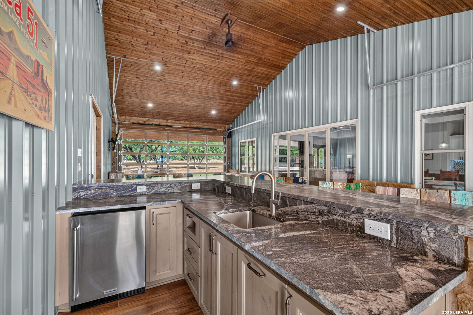 510 County Road 336, Charlotte, TX 78011