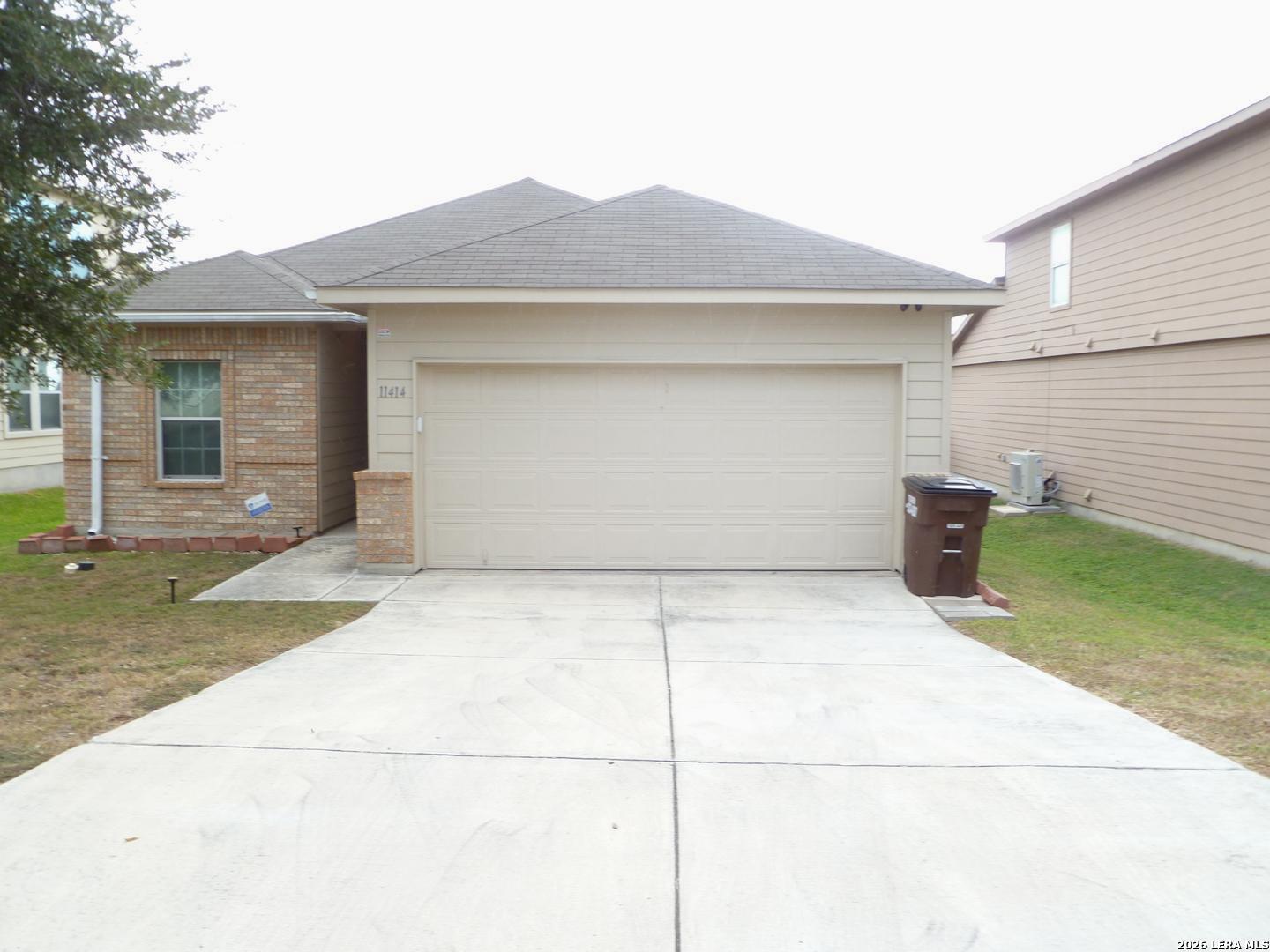 Property photo for 11414 Garden Fls, San Antonio, TX