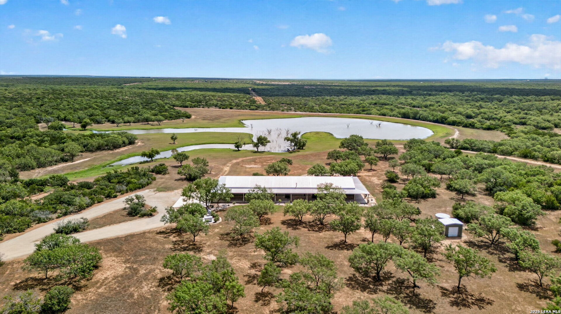510 County Road 336, Charlotte, TX 78011