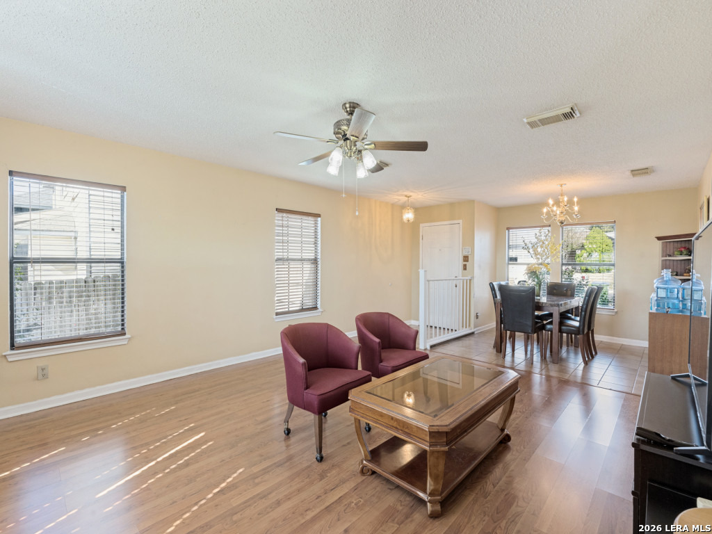 8022 Chestnut Ash Dr, Converse, TX 78109