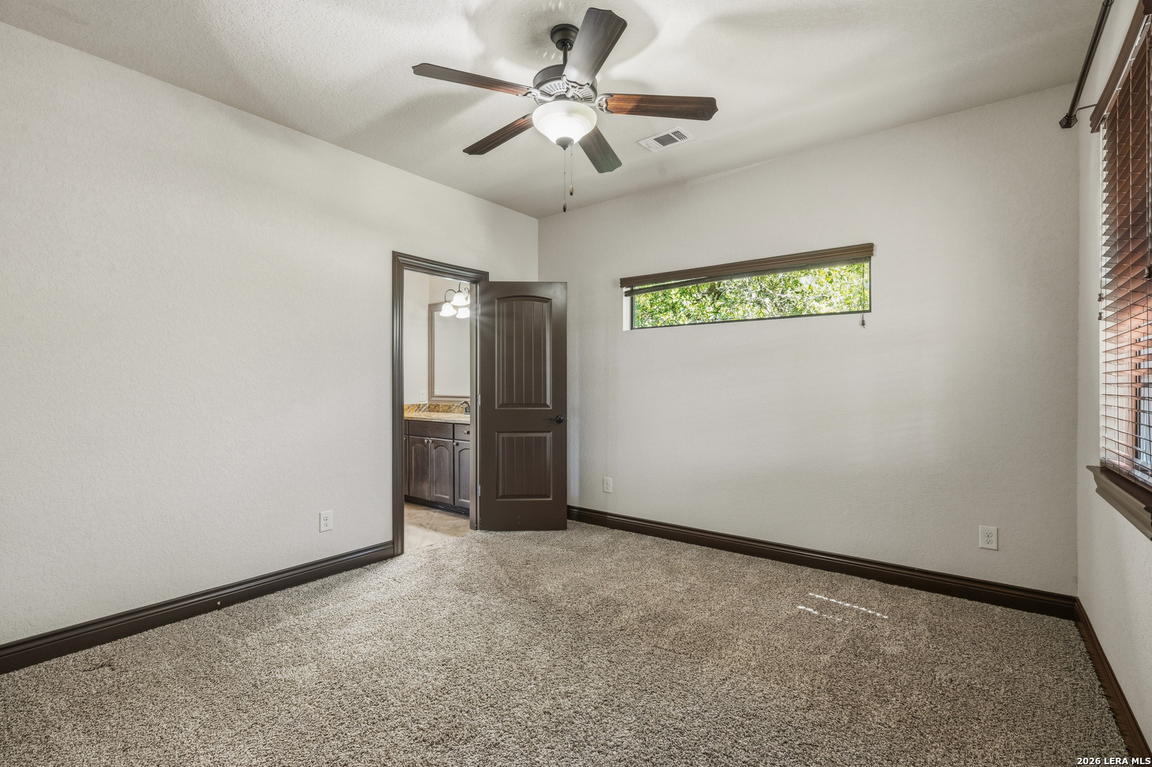 8131 Colonial Woods, Boerne, TX 78015