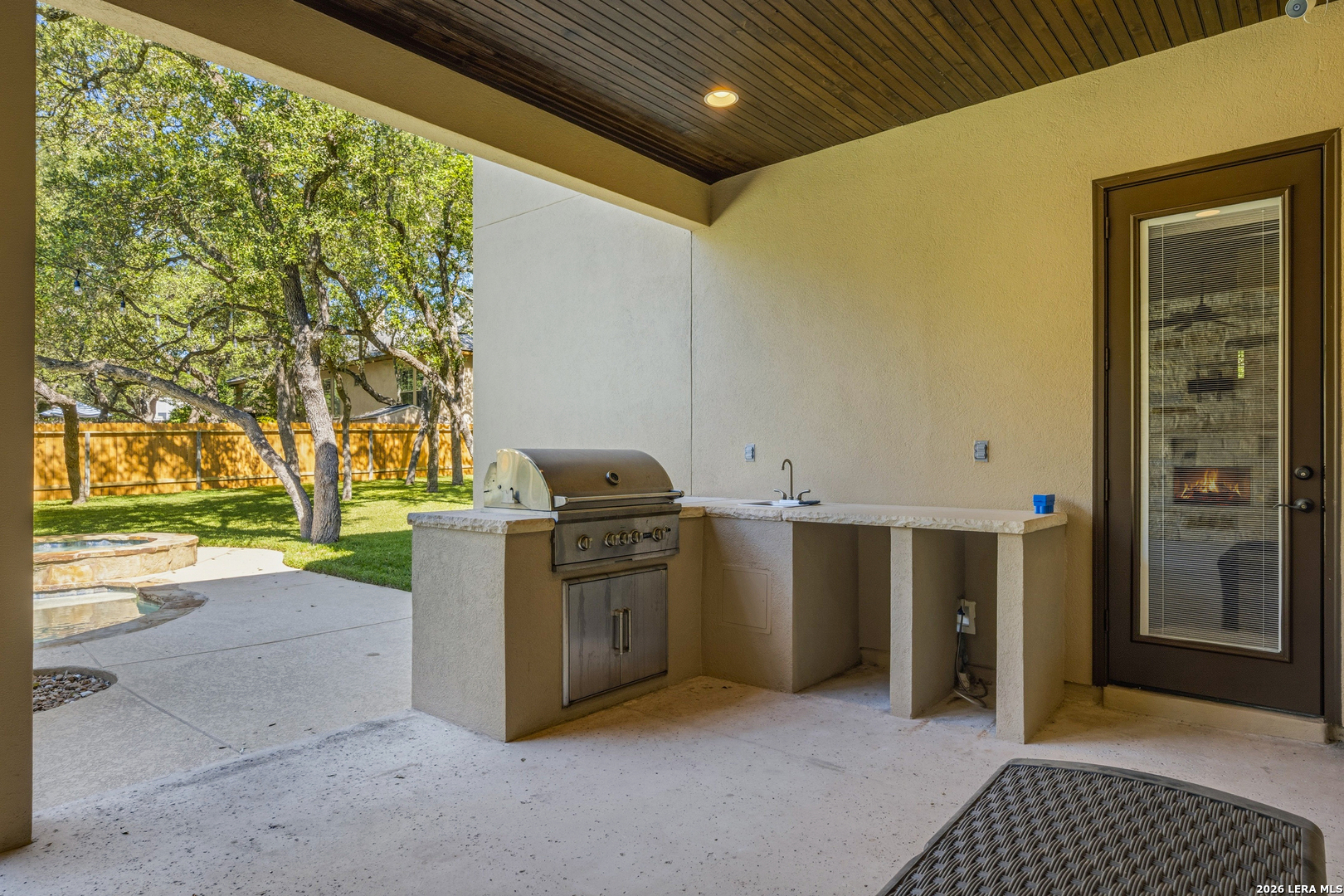 8131 Colonial Woods, Boerne, TX 78015