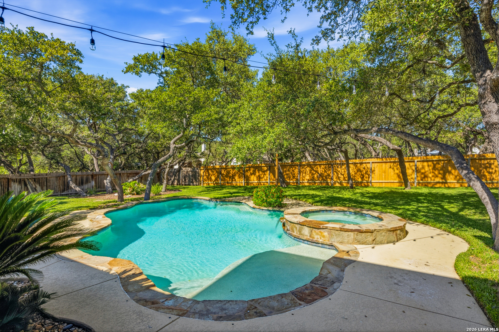 8131 Colonial Woods, Boerne, TX 78015