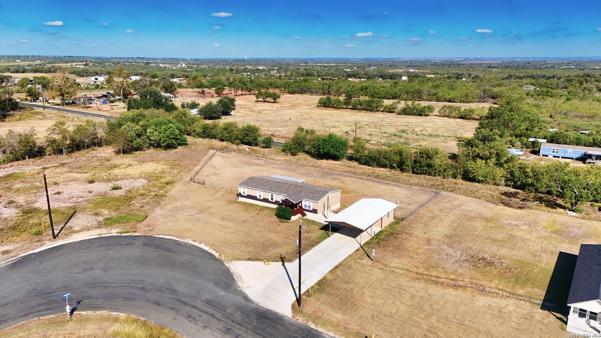 12627 TORO DR, Atascosa, TX 78002