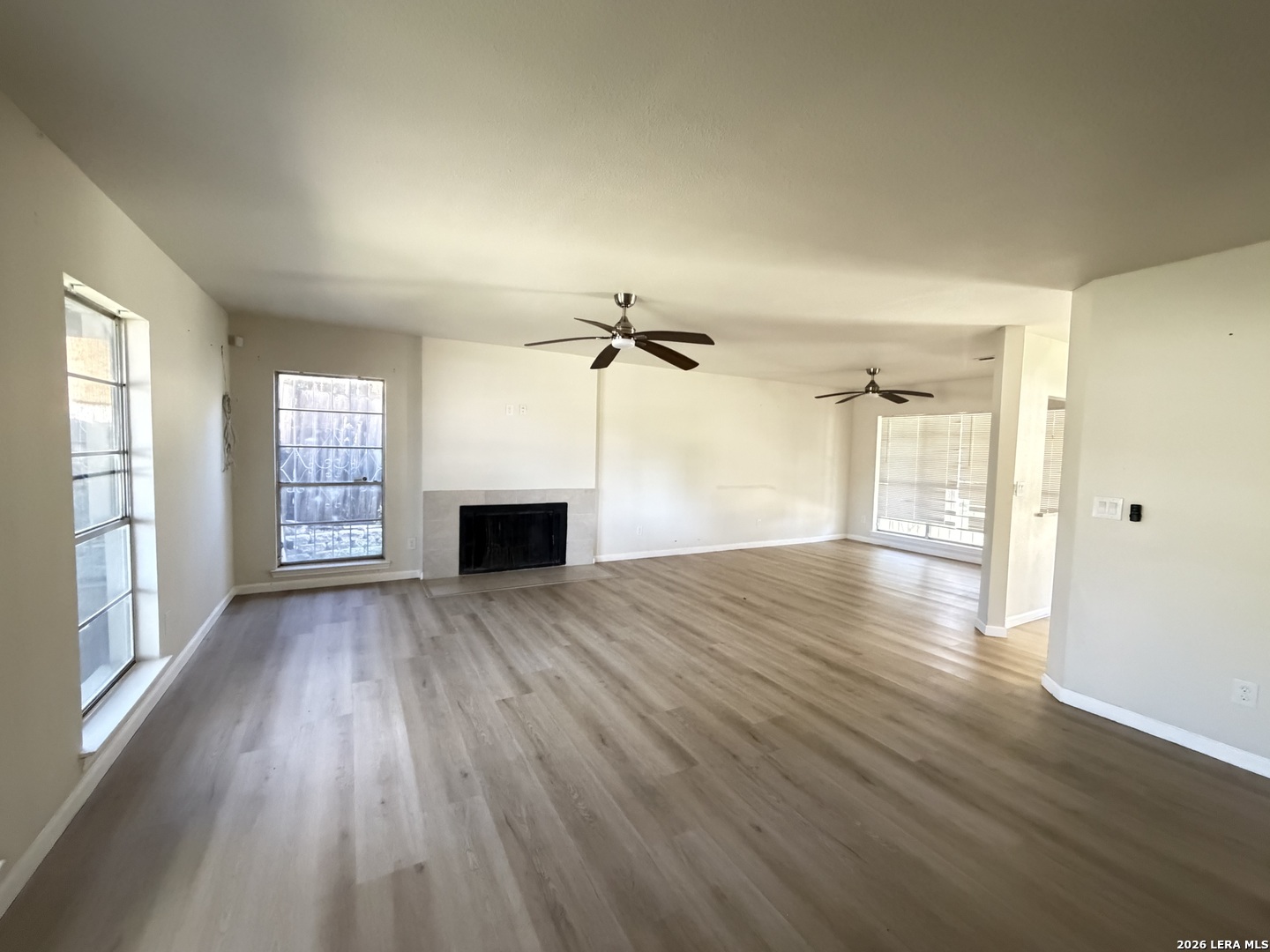 6810 HILLSIDE BLF, San Antonio, TX 78233