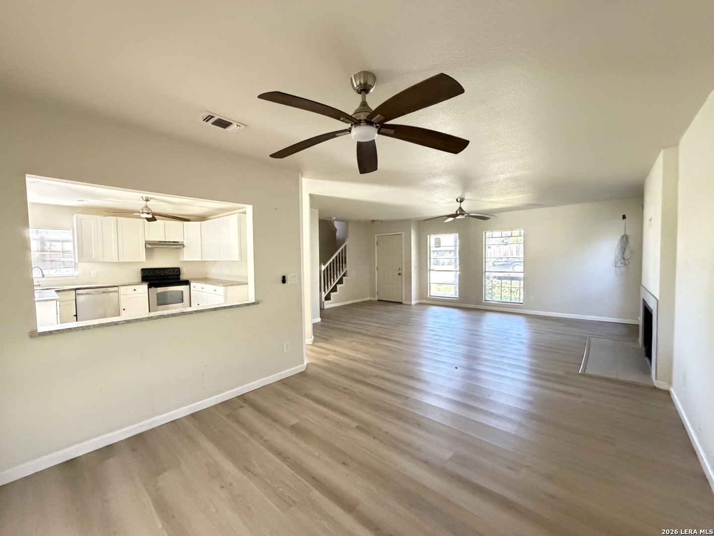 6810 HILLSIDE BLF, San Antonio, TX 78233