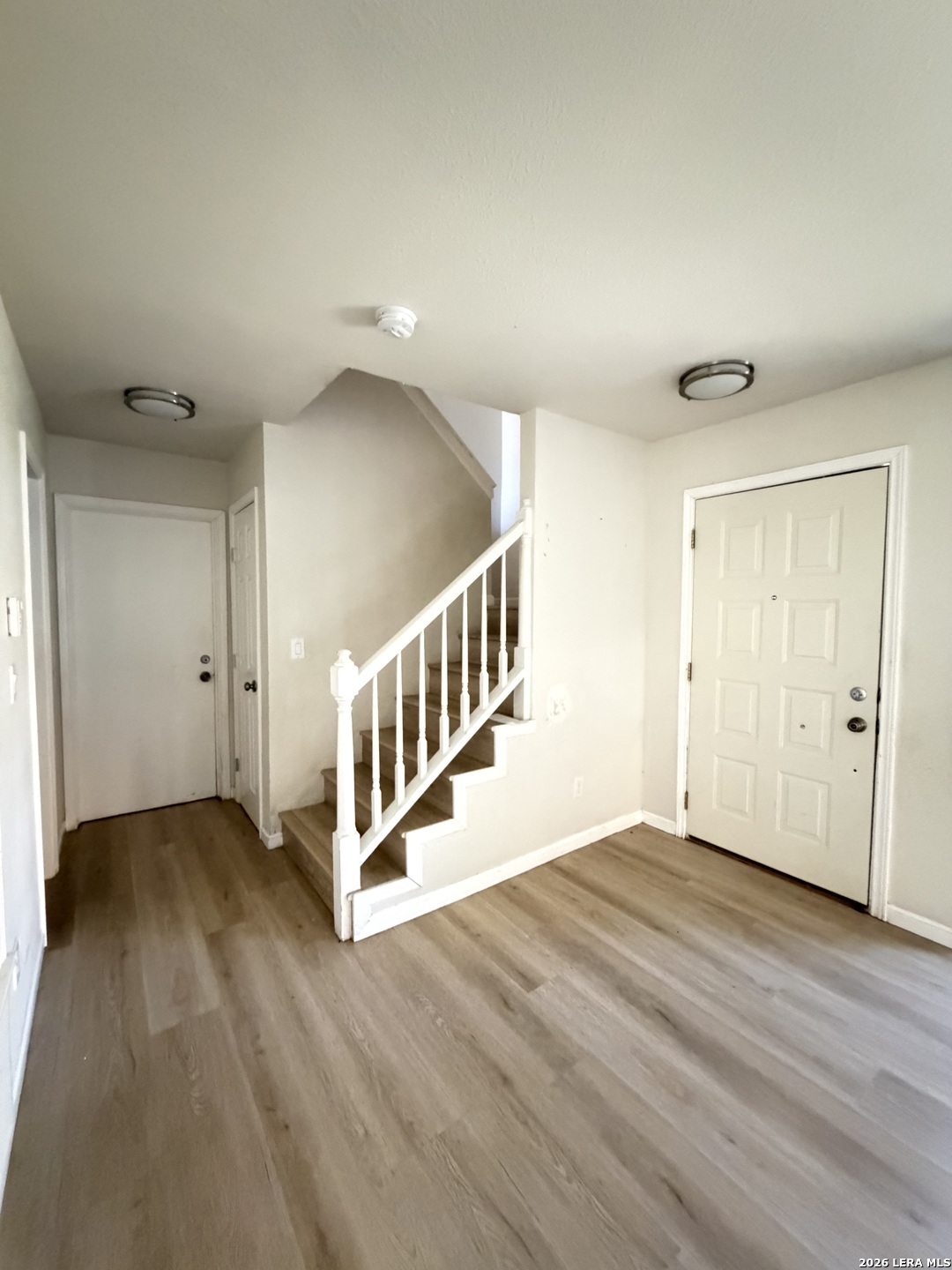 6810 HILLSIDE BLF, San Antonio, TX 78233