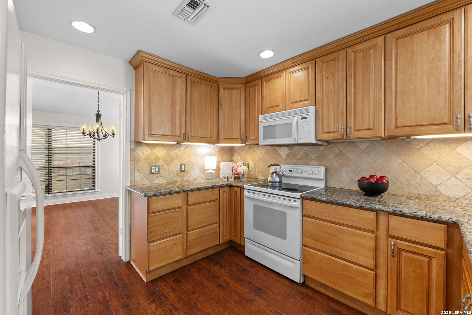 3605 HIDDEN DR, #F4, San Antonio, TX 78217