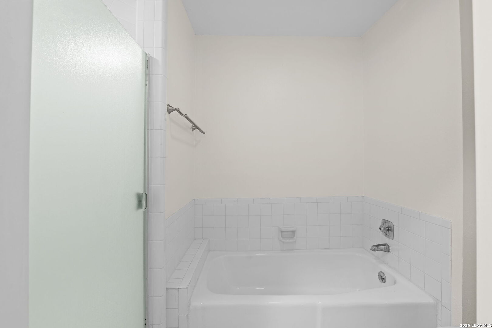 3605 HIDDEN DR, #F4, San Antonio, TX 78217