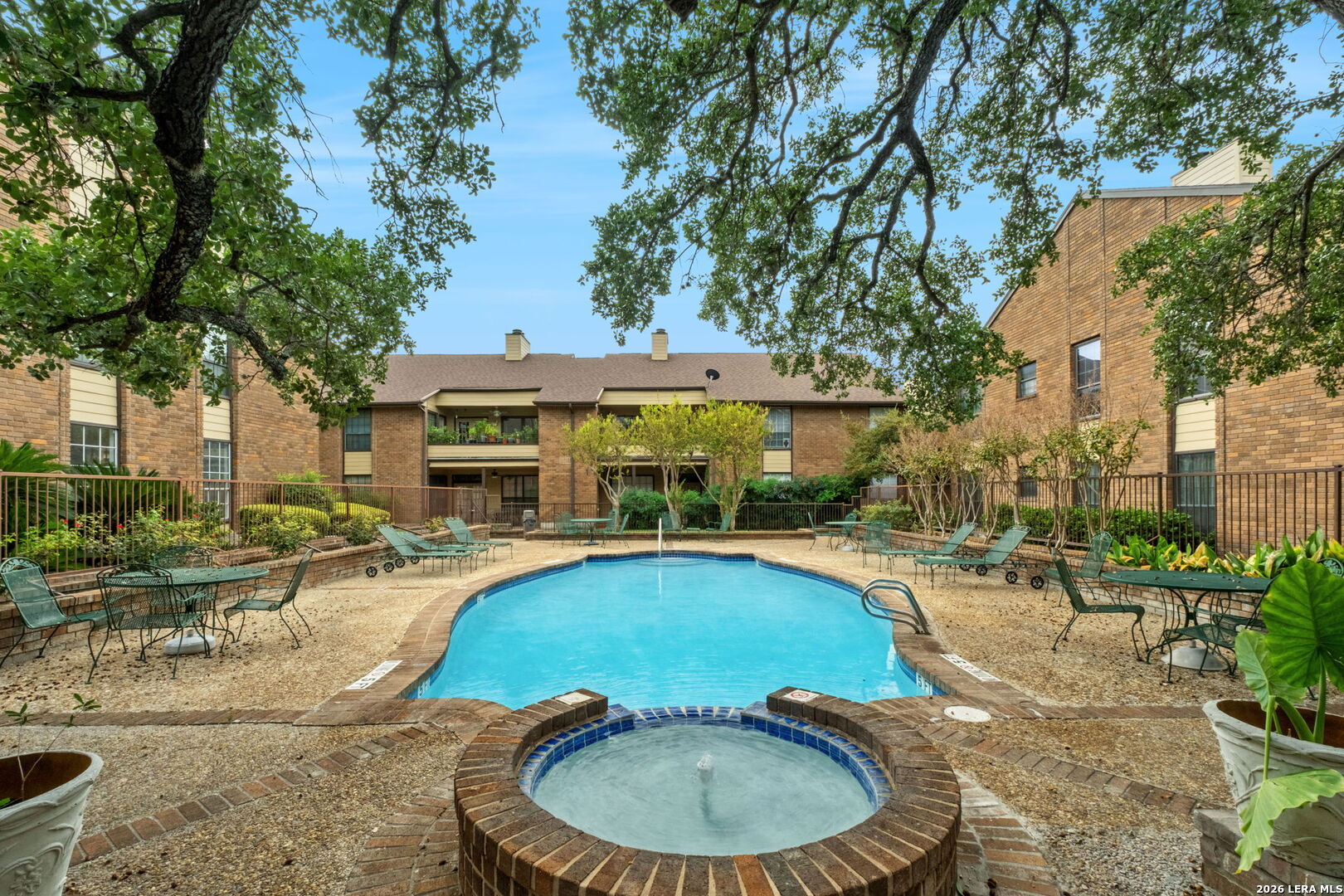 3605 HIDDEN DR, #F4, San Antonio, TX 78217
