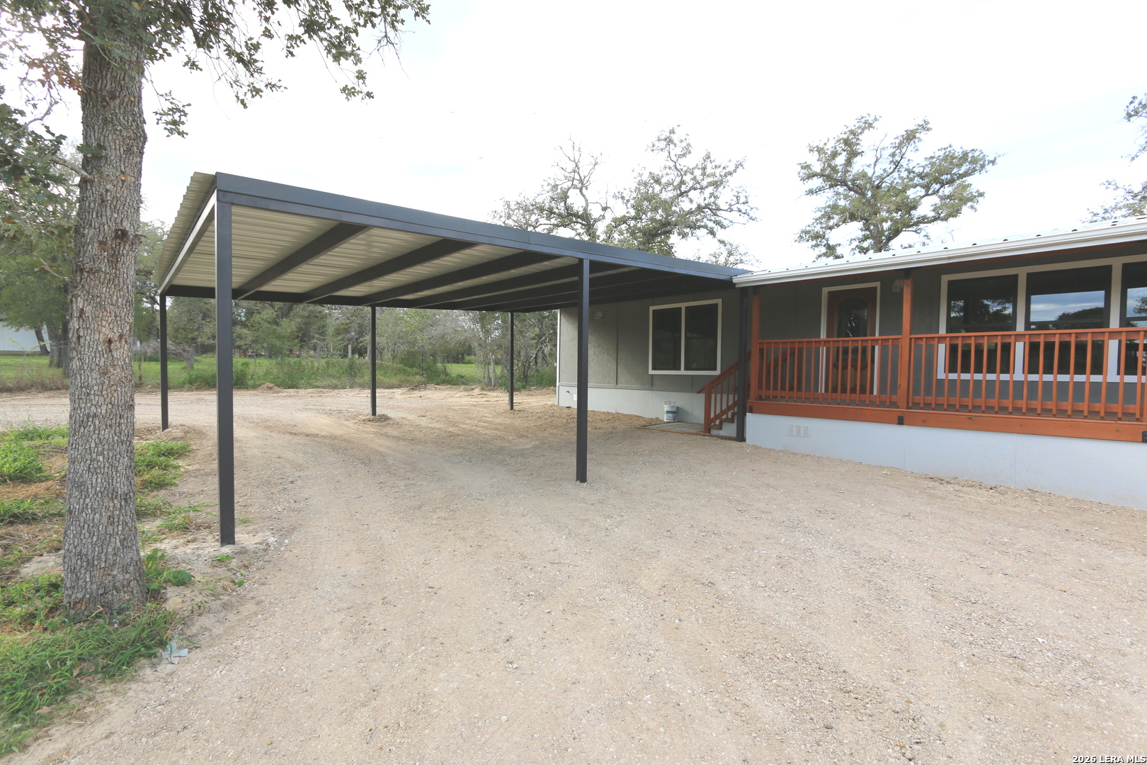 146 Hickory Run, La Vernia, TX 78121