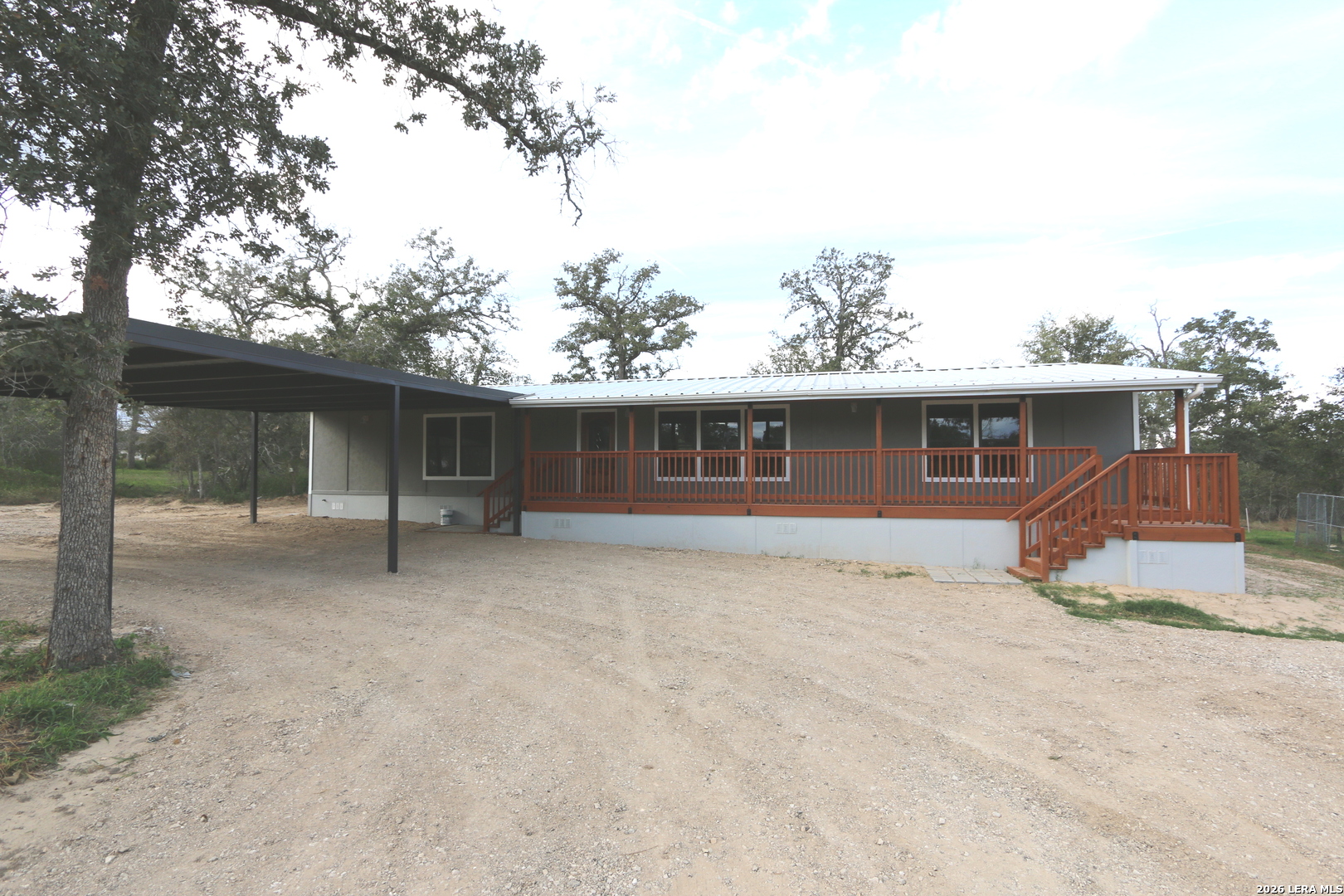 146 Hickory Run, La Vernia, TX 78121