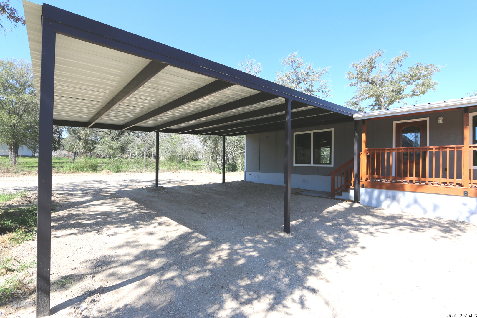 146 Hickory Run, La Vernia, TX 78121