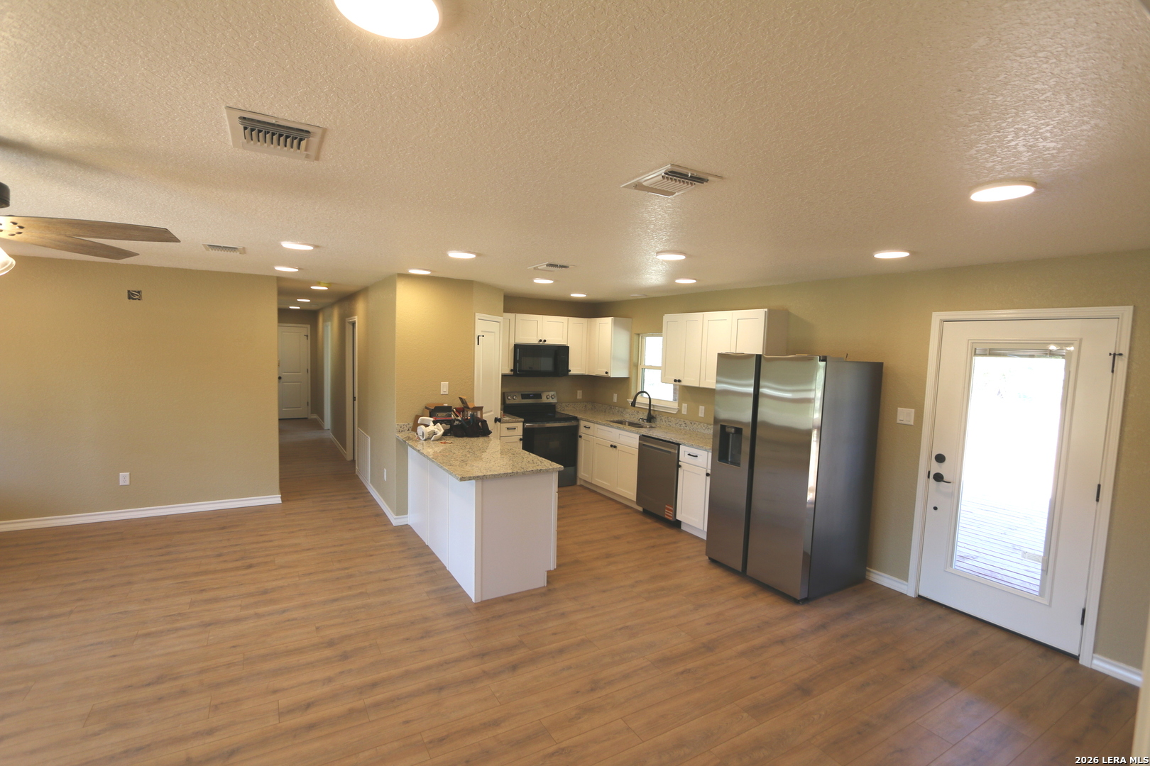146 Hickory Run, La Vernia, TX 78121