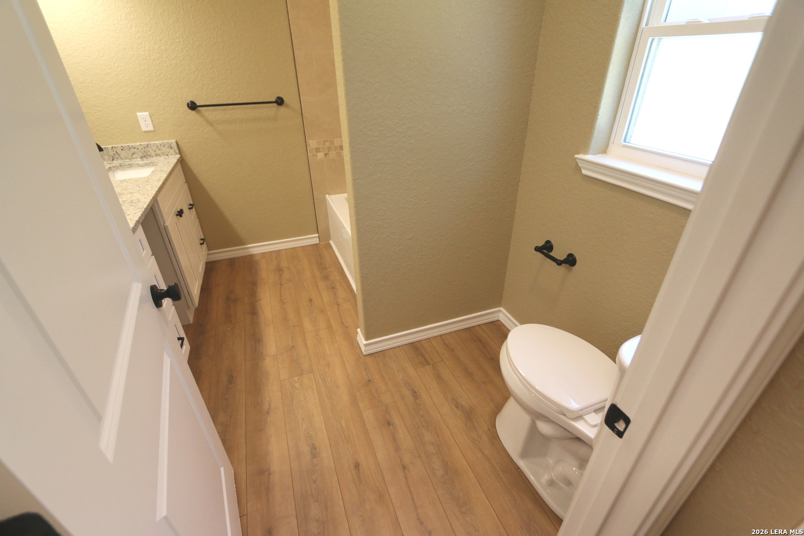 146 Hickory Run, La Vernia, TX 78121