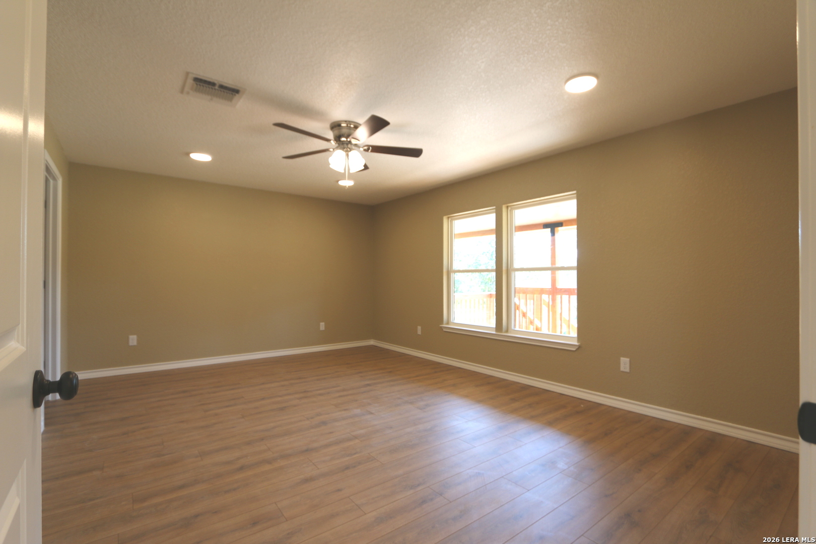 146 Hickory Run, La Vernia, TX 78121