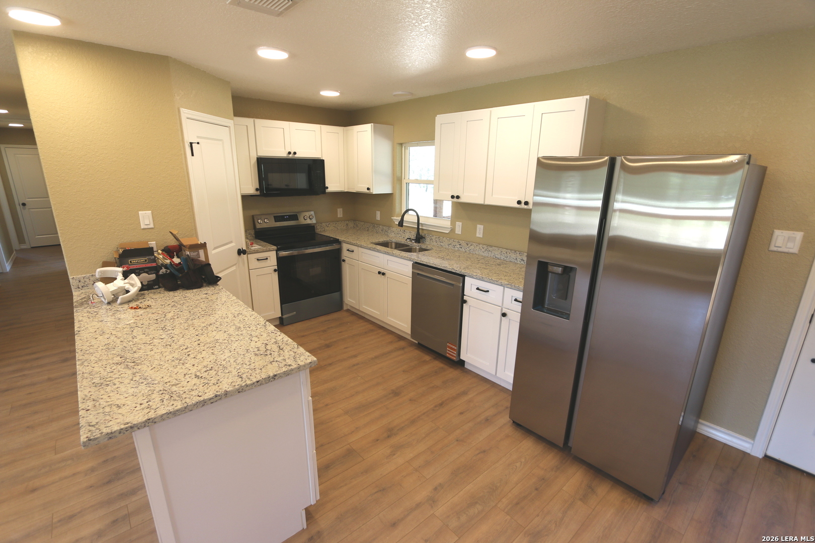 146 Hickory Run, La Vernia, TX 78121